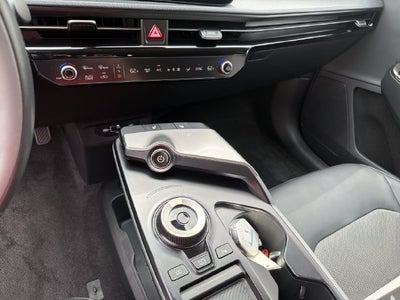 2025 Kia EV6 Light