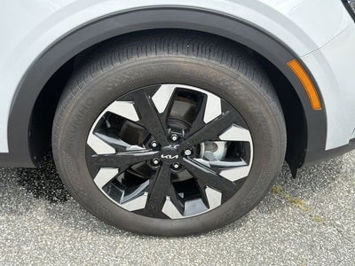 2024 Kia Sportage X-Line Certified Pre-Owned!