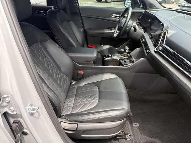 2024 Kia Sportage X-Line Certified Pre-Owned!