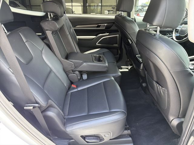 2024 Kia Telluride LX