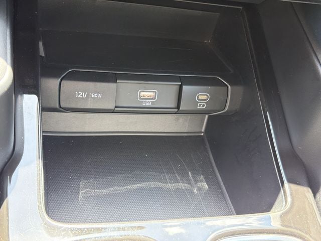 2024 Kia Telluride LX