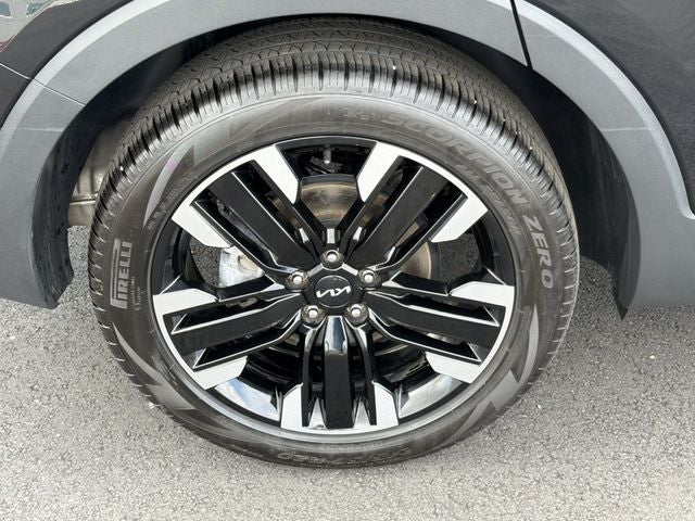 2024 Kia Telluride SX Certified Pre-Owned!