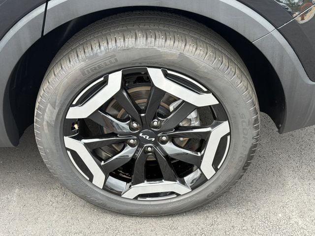 2025 Kia Telluride S - Photo 19