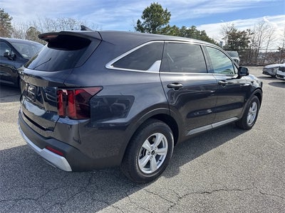 2025 Kia Sorento LX