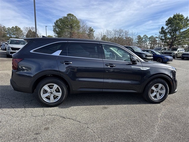 2025 Kia Sorento LX