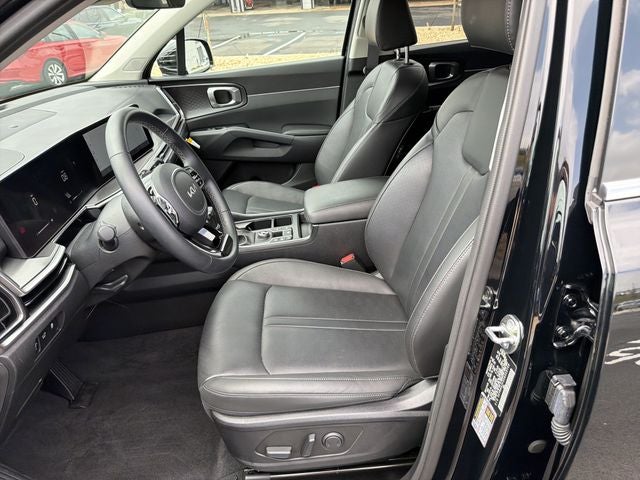 2025 Kia Sorento EX Certified Pre-Owned!!