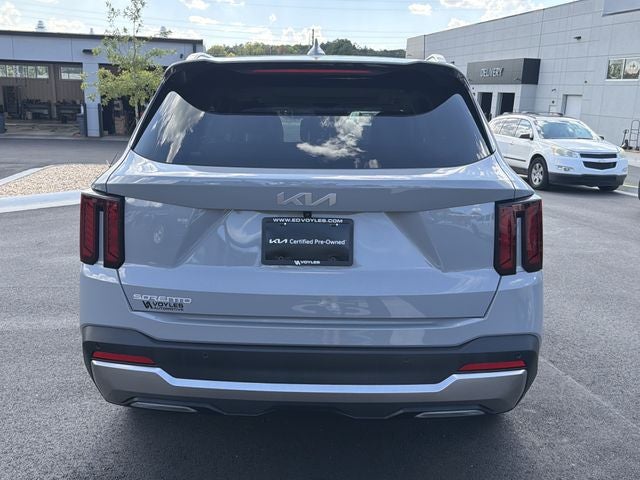 2025 Kia Sorento S