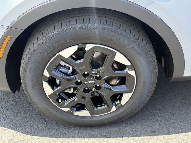 2025 Kia Sorento S Certified Pre-Owned!!