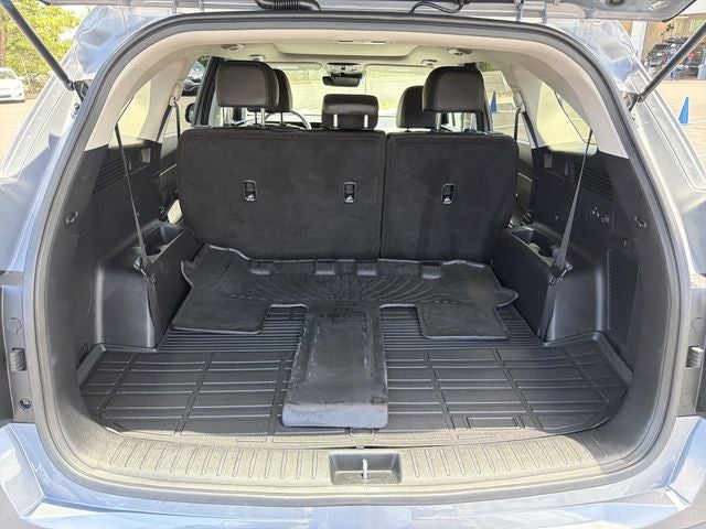 2025 Kia Sorento S Certified Pre-Owned!!