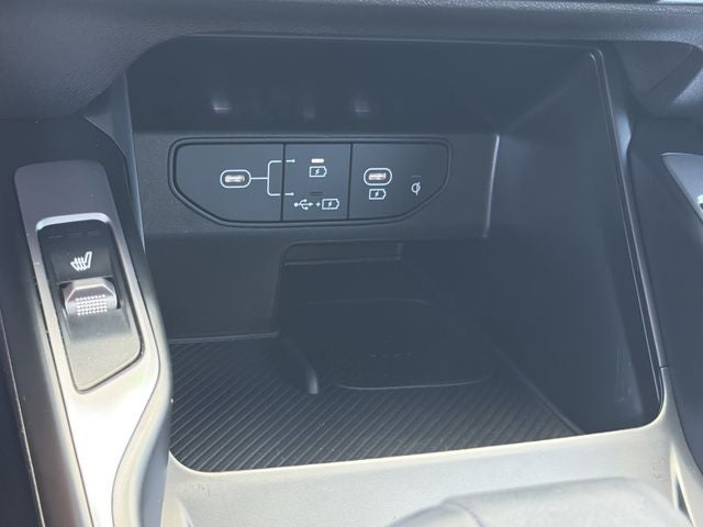 2025 Kia Sorento S Certified Pre-Owned!!