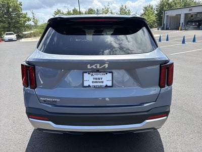 2025 Kia Sorento S Certified Pre-Owned!!