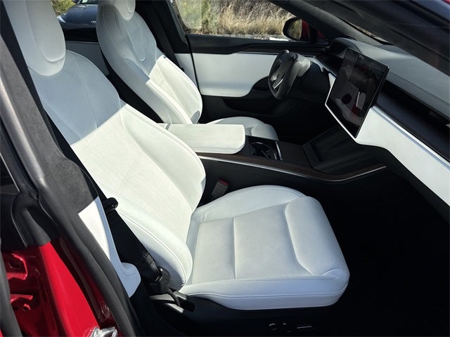 2022 Tesla Model S Base