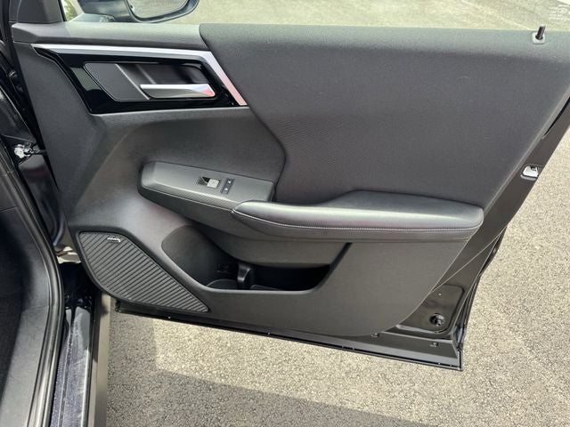 2025 Mitsubishi Outlander ES
