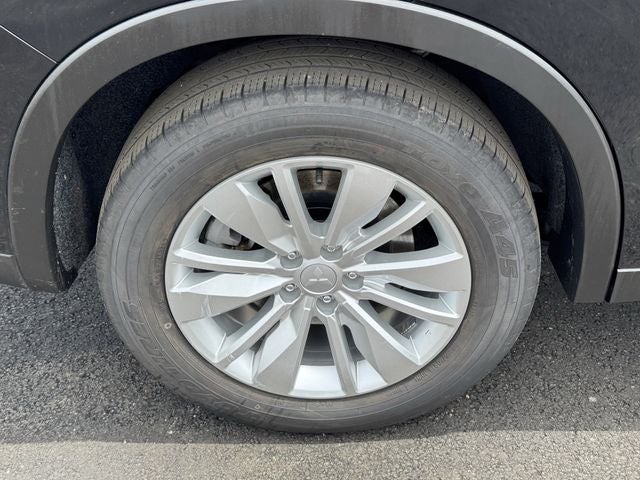 2025 Mitsubishi Outlander ES
