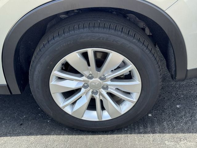 2025 Mitsubishi Outlander ES