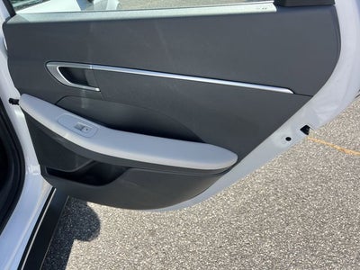 2023 Hyundai Sonata SE