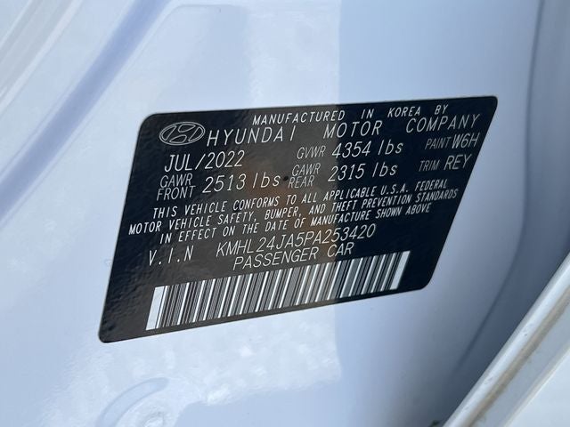 2023 Hyundai Sonata SE