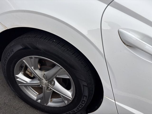 2023 Hyundai Sonata SE