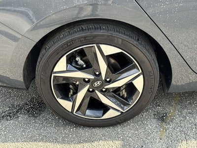 2023 Hyundai Elantra Limited