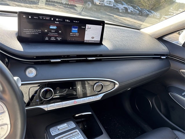 2022 Genesis GV70 2.5T