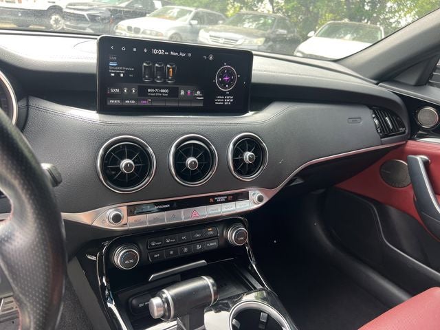 2022 Kia Stinger GT-Line