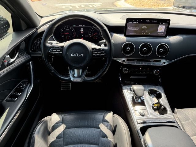 2022 Kia Stinger GT2