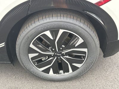 2024 Kia EV6 Wind Certified Pre-Owned!!