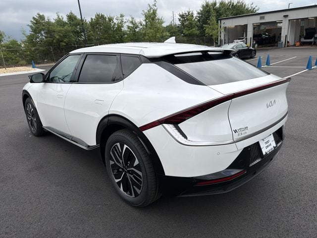 2024 Kia EV6 Wind Certified Pre-Owned!!