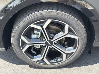 2024 Kia Niro EX Touring Certified Pre-Owned!
