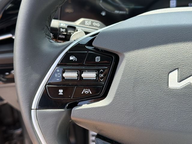 2024 Kia Niro EX Touring Certified Pre-Owned!