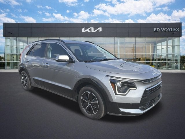 2025 Kia Niro SX