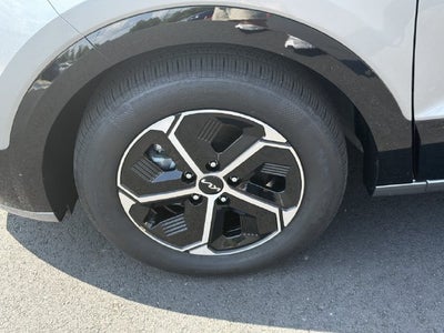 2025 Kia Niro SX