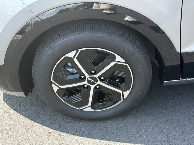 2025 Kia Niro SX