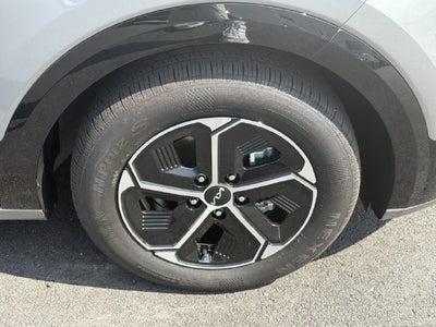 2025 Kia Niro SX
