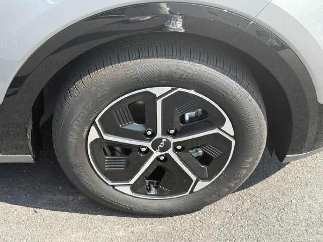 2025 Kia Niro SX
