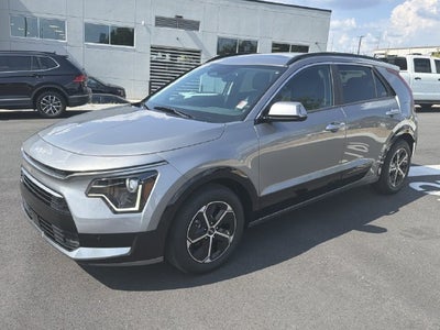 2025 Kia Niro SX