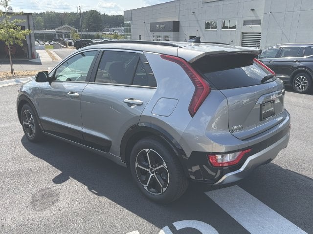 2025 Kia Niro SX