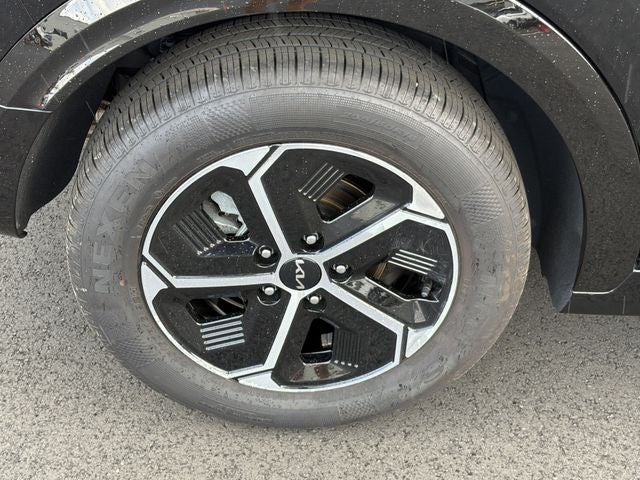 2025 Kia Niro SX Certified Pre-Owned!!