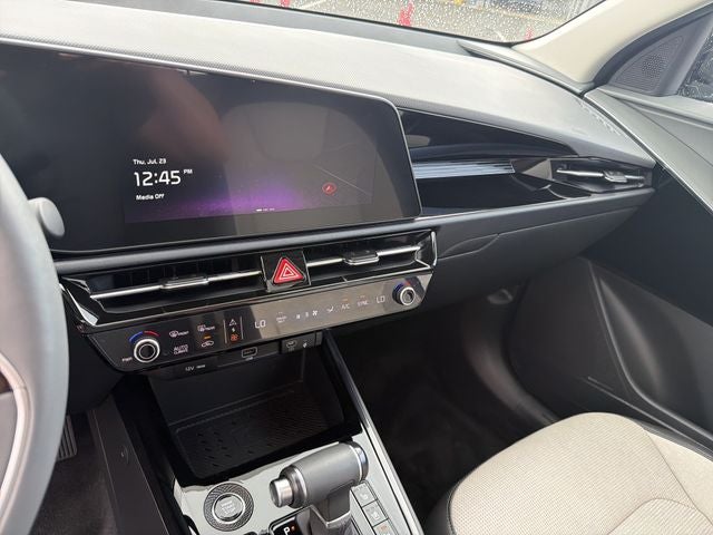 2025 Kia Niro SX Certified Pre-Owned!!