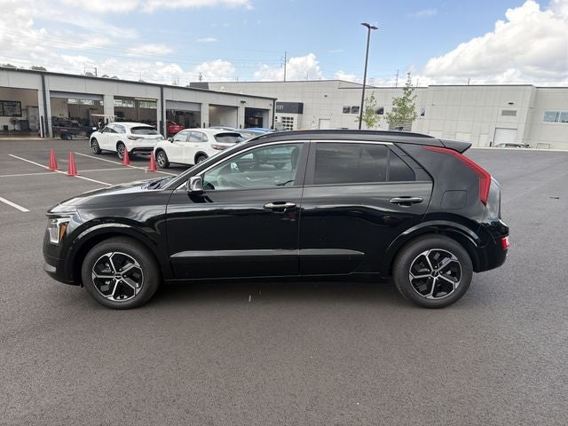 2025 Kia Niro SX Certified Pre-Owned!!