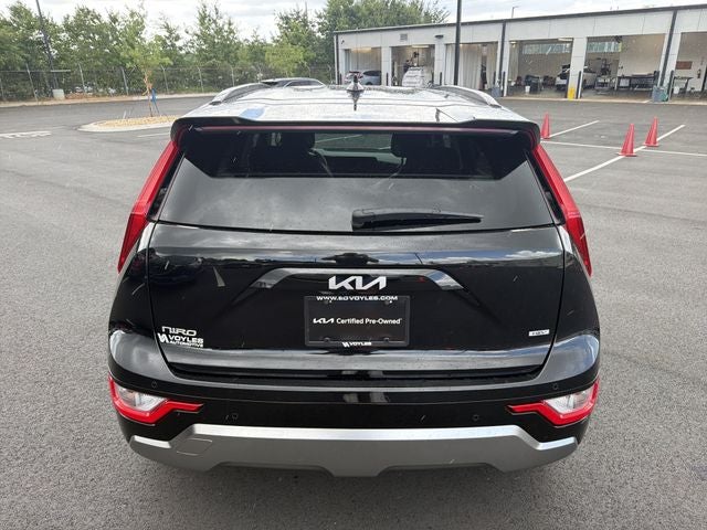 2025 Kia Niro SX Certified Pre-Owned!!
