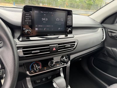 2023 Kia Seltos LX Certified Pre-Owned!!
