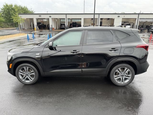 2023 Kia Seltos LX Certified Pre-Owned!!