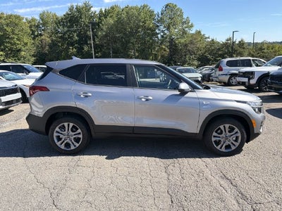 2022 Kia Seltos LX