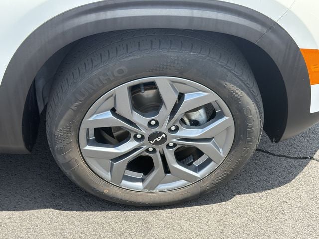 2024 Kia Seltos S Certified Pre-Owned!