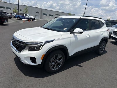 2024 Kia Seltos S Certified Pre-Owned!
