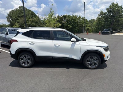 2024 Kia Seltos S Certified Pre-Owned!