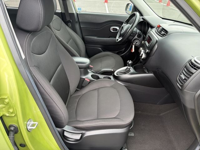 2016 Kia Soul Base