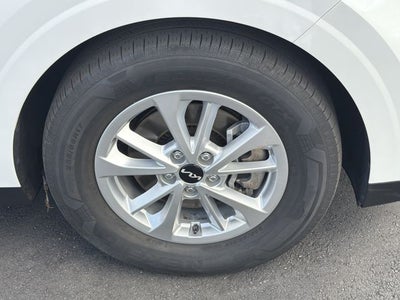 2022 Kia Carnival LXS
