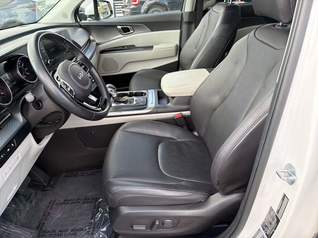 2022 Kia Carnival LXS
